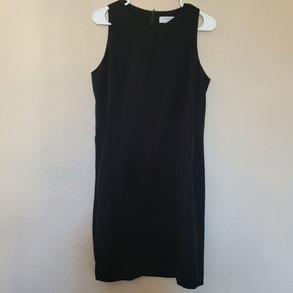 MM.LaFleur Dresses & Skirts - MM Lafleur Black Sleeveless Dress Sz 10 Pockets Stretchy Office Timeless Classic